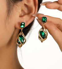 Charger l'image dans la galerie, Boucles d'Oreilles avec Gemmes Vertes et Diamants