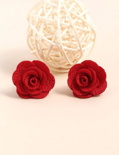 Charger l'image dans la galerie, Boucles d'oreilles en forme de fleurs