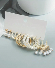 Charger l'image dans la galerie, Ensemble de Bracelets et Boucles d'Oreilles avec Perles Enveloppées dans un Motif Papillon en Acétate