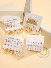 Charger l'image dans la galerie, Boucles d'Oreilles avec Perles Faussement Aléatoires et Strass Étincelants