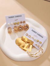 Charger l'image dans la galerie, Boucles d'Oreilles Tendance en Alliage de Zinc avec Fausse Perle, Strass et Motif Géométrique Torsadé