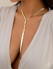 Charger l'image dans la galerie, Collier à Pendentif en Forme de Torsade