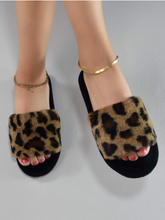 Charger l'image dans la galerie, Pantoufles pour Femme à la Mode, Duveteuses à Motif Léopard avec Bout Ouvert