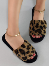 Charger l'image dans la galerie, Pantoufles pour Femme à la Mode, Duveteuses à Motif Léopard avec Bout Ouvert